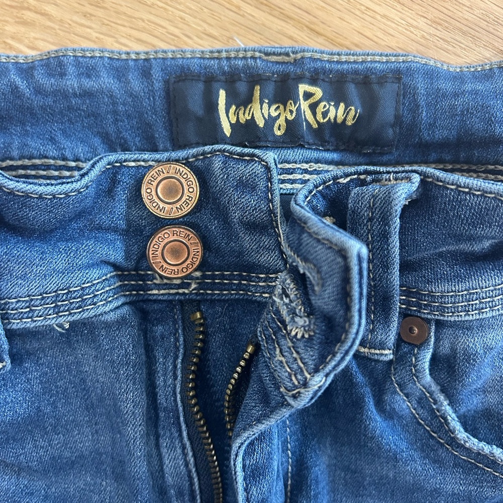 JP Penny’s Indigo Rein Distressed Blue Jeans size 12 - Picture 2 of 4